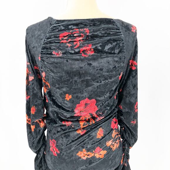 WAYF Women's Clique Velvet Minidress Medium Red Roses Ruched Long Sleeve NWT - Picture 9 of 12